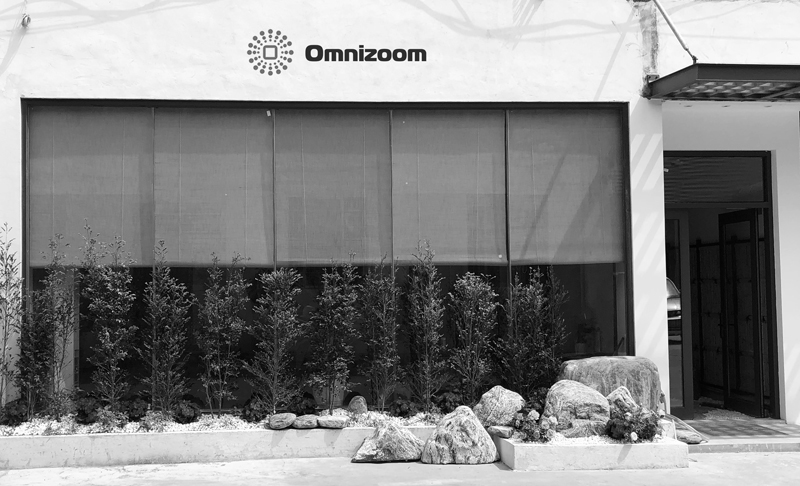 About Omnizoom